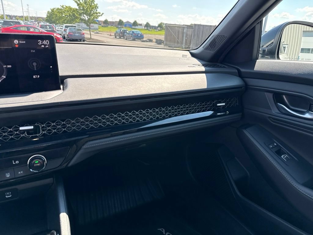Used 2024 Honda Accord Sport image 26