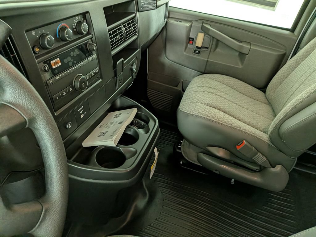 New 2026 Chevrolet Express 2500 w/ Driver Convenience Package RWD image 26