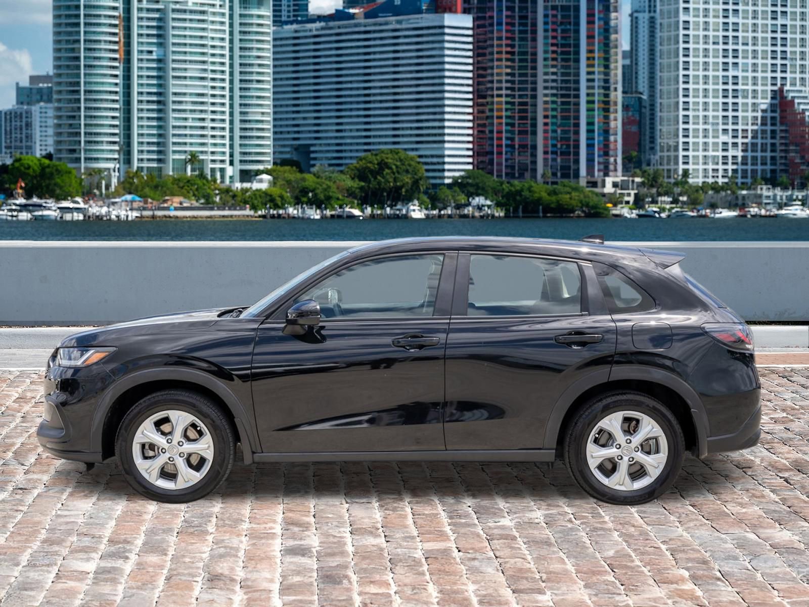 Certified 2024 Honda HR-V LX image 9