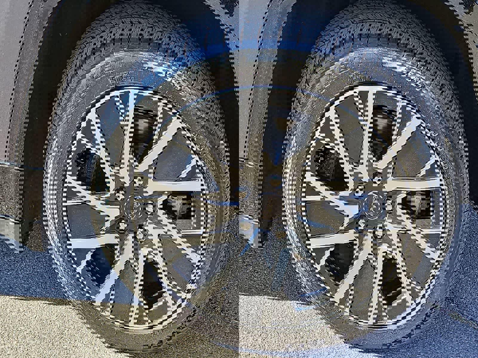 Used 2025 Jeep Wagoneer S Limited w/ Comfort Package image 14