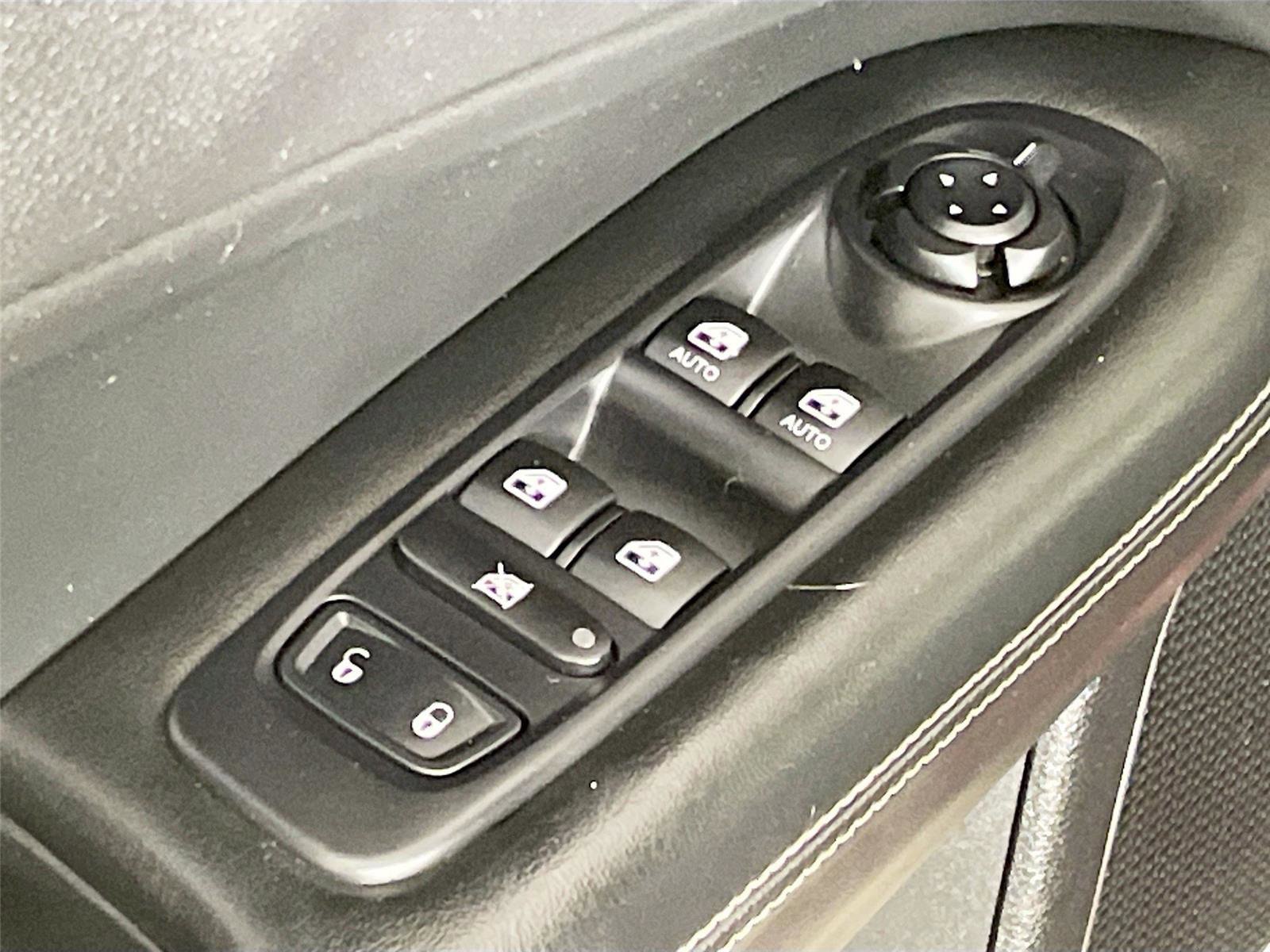 Used 2021 Jeep Compass Latitude image 21