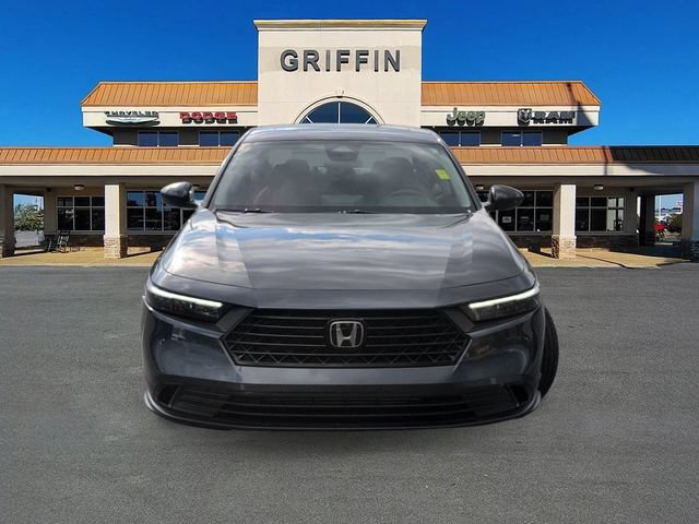Used 2025 Honda Accord SE image 11