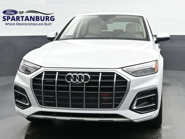 Used 2025 Audi Q5 2.0T Premium Plus w/ Premium Plus Package AWD/4WD image 3