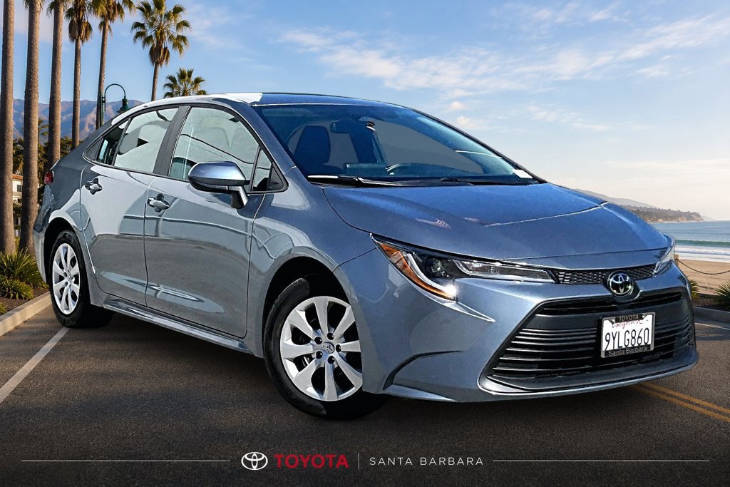 Used 2026 Toyota Corolla LE FWD image 1