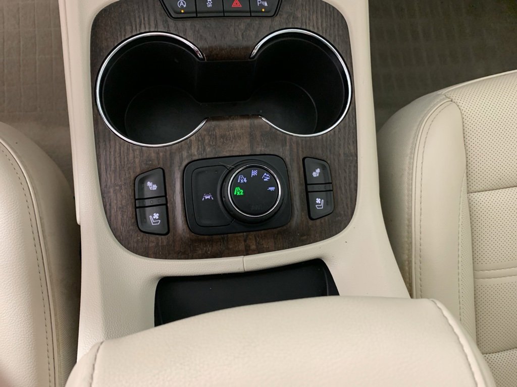 Used 2020 GMC Acadia Denali w/ Denali Ultimate Package image 28