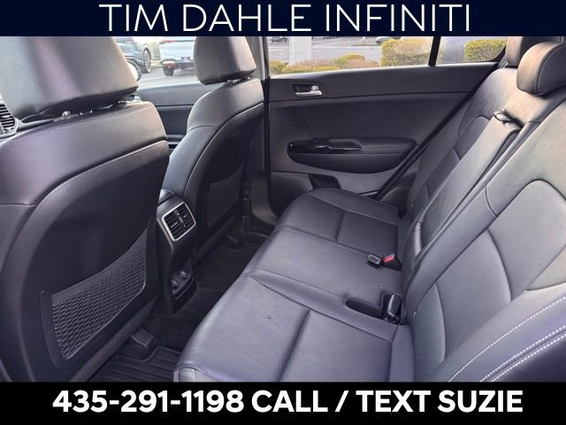 Used 2020 Kia Sportage EX w/ Option Group 15 image 17