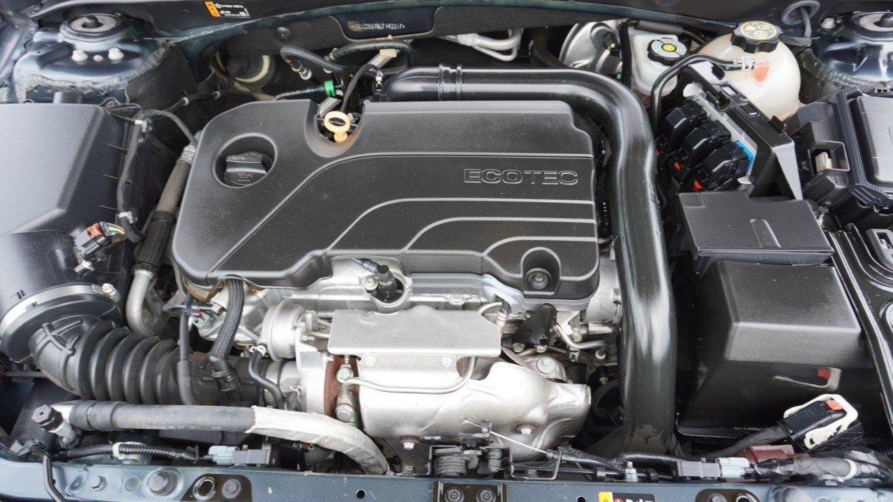 Used 2020 Chevrolet Malibu LT FWD image 33