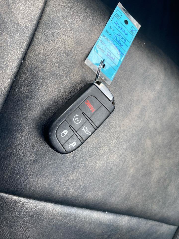 Used 2014 Dodge Charger SXT RWD image 23