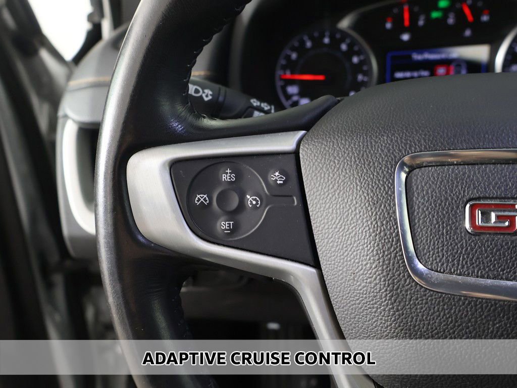 Used 2021 GMC Terrain SLE w/ Driver Convenience Package image 3