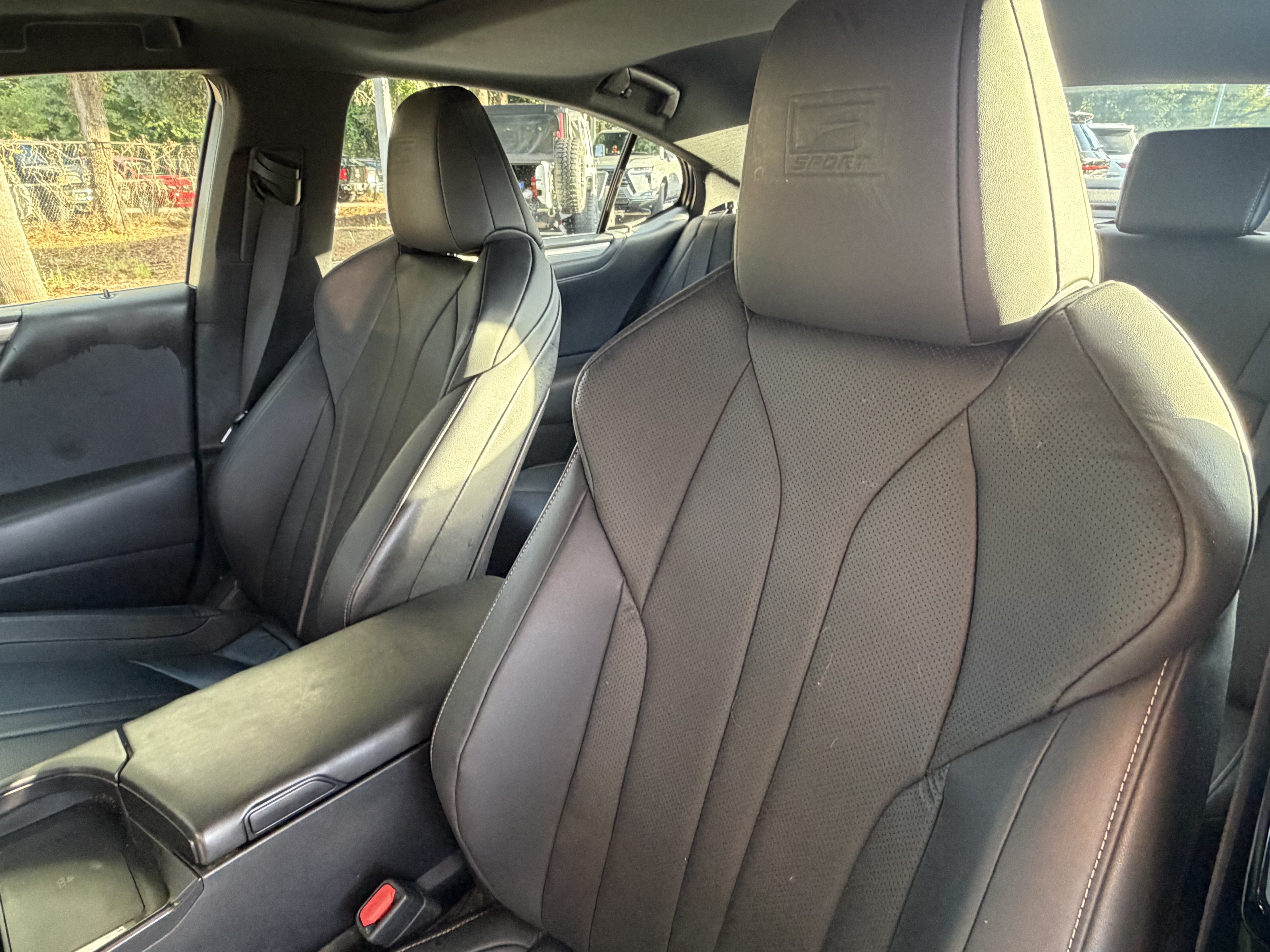 Certified 2023 Lexus ES 350 F Sport w/ Accessory Package (Z2) FWD image 17