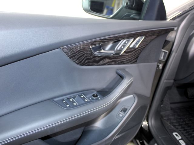 Used 2023 Audi Q8 Premium Plus w/ Premium Plus Package image 19