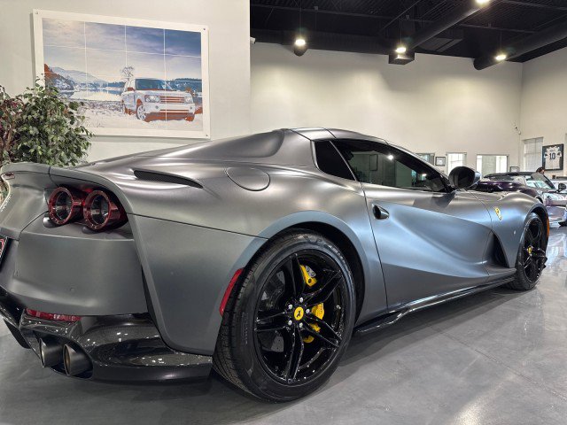 Used 2021 Ferrari 812 GTS RWD image 30
