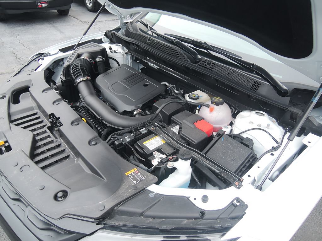 New 2026 Chevrolet Blazer LT w/ Midnight/Sport Edition image 39