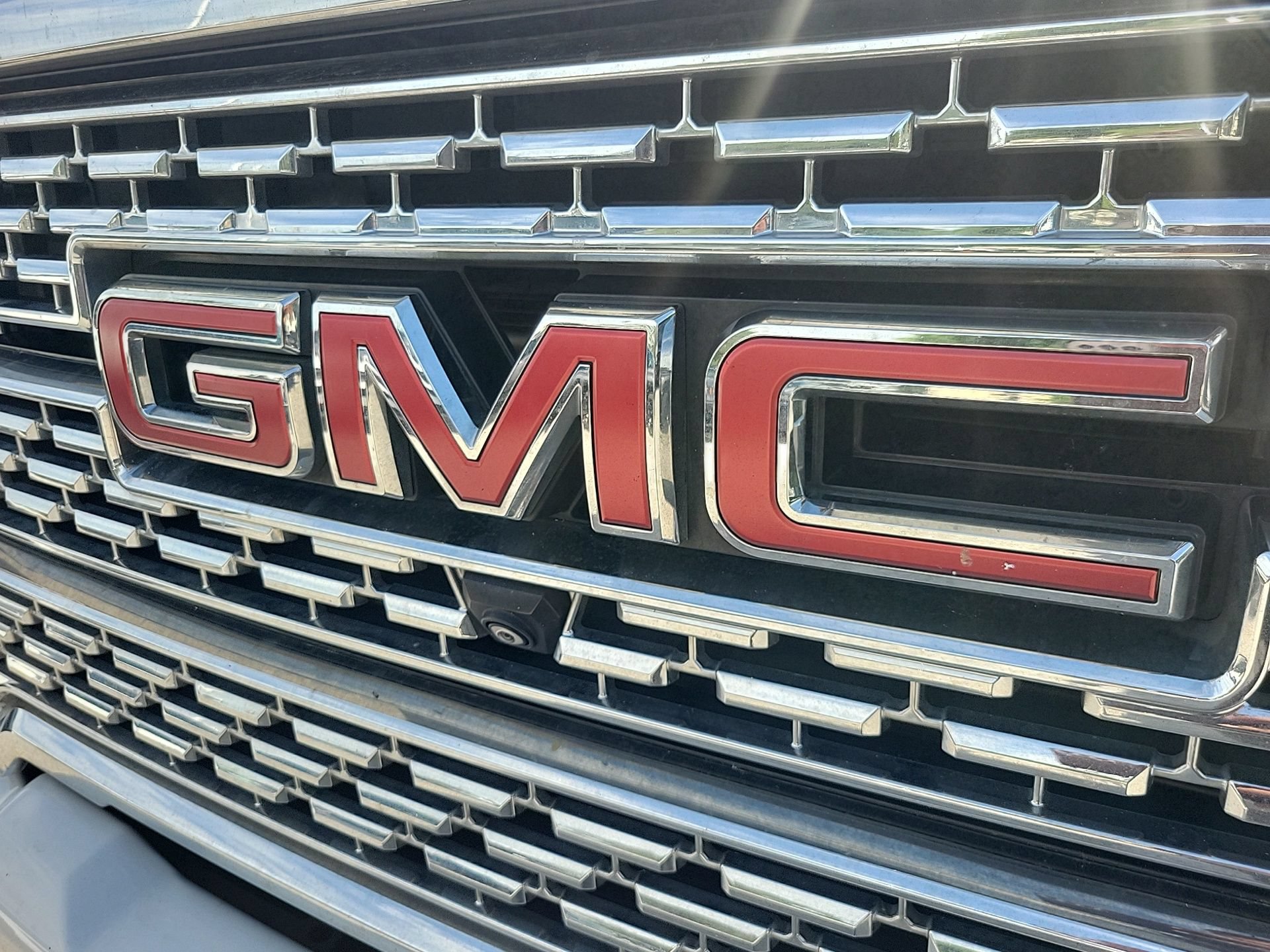 Used 2021 GMC Sierra 2500 Denali w/ Denali Ultimate Package AWD/4WD image 5