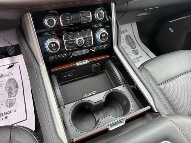 Used 2022 GMC Yukon XL Denali w/ Max Trailering Package AWD/4WD image 31