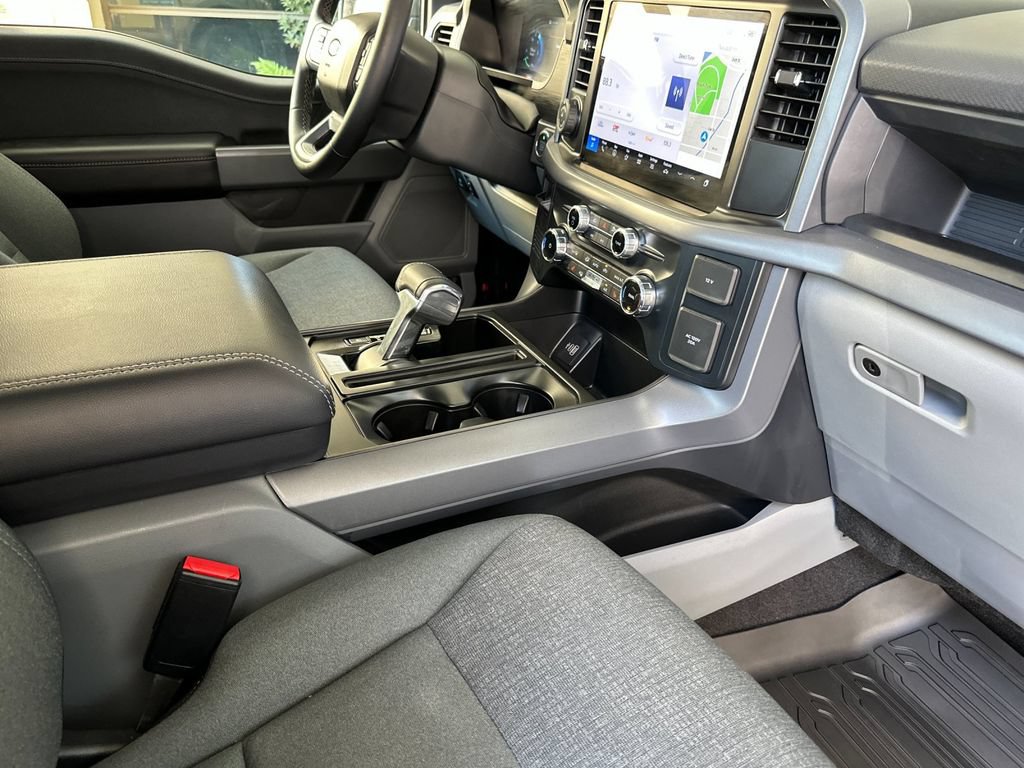 Certified 2025 Ford F150 Lightning XLT AWD/4WD image 14