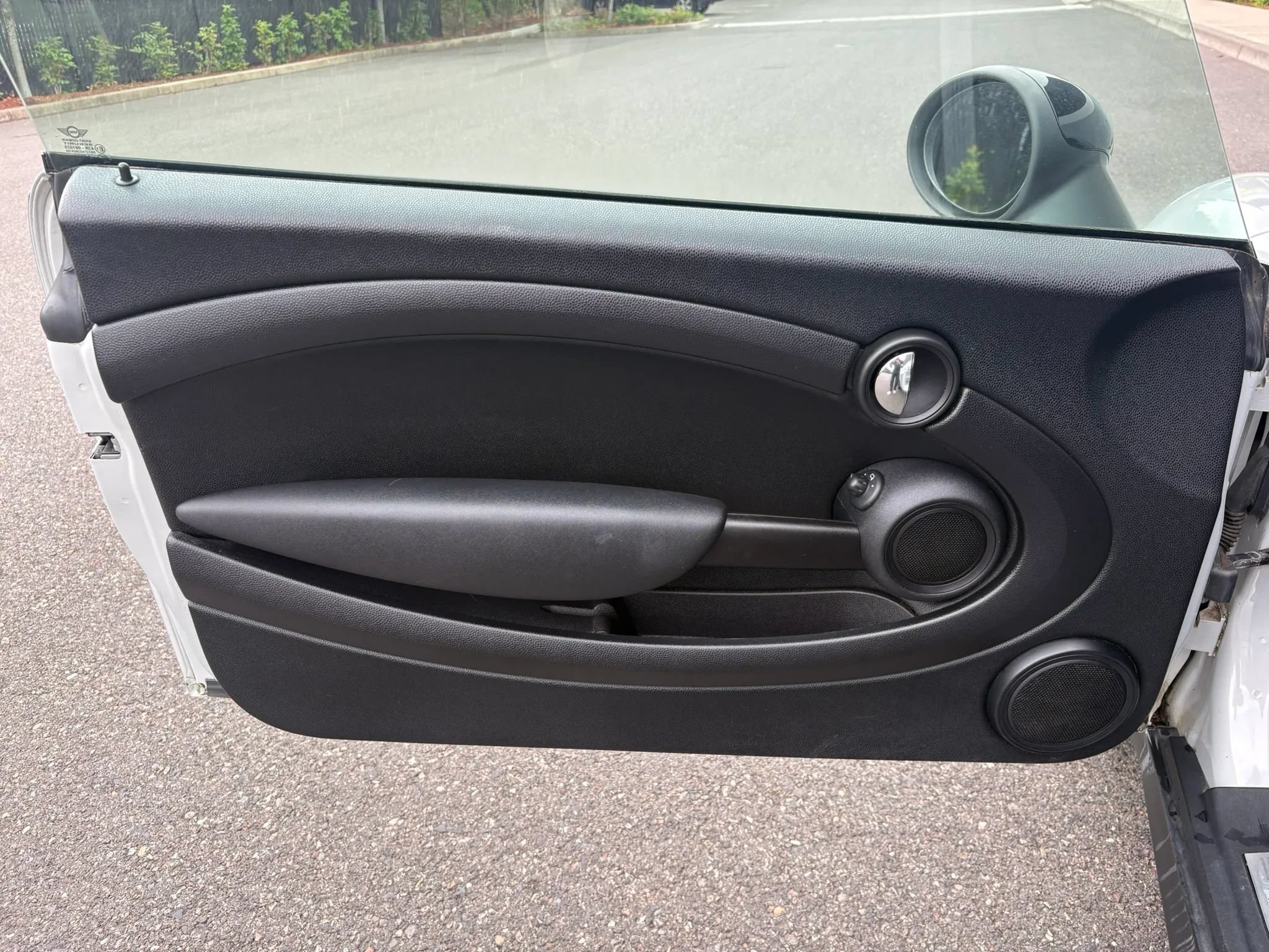 Used 2014 MINI Cooper Clubman FWD image 11