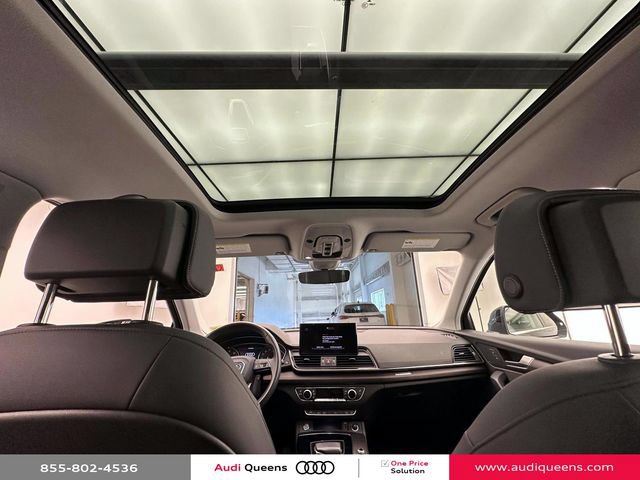 Certified 2023 Audi Q5 2.0T Premium w/ Convenience Package AWD/4WD image 16