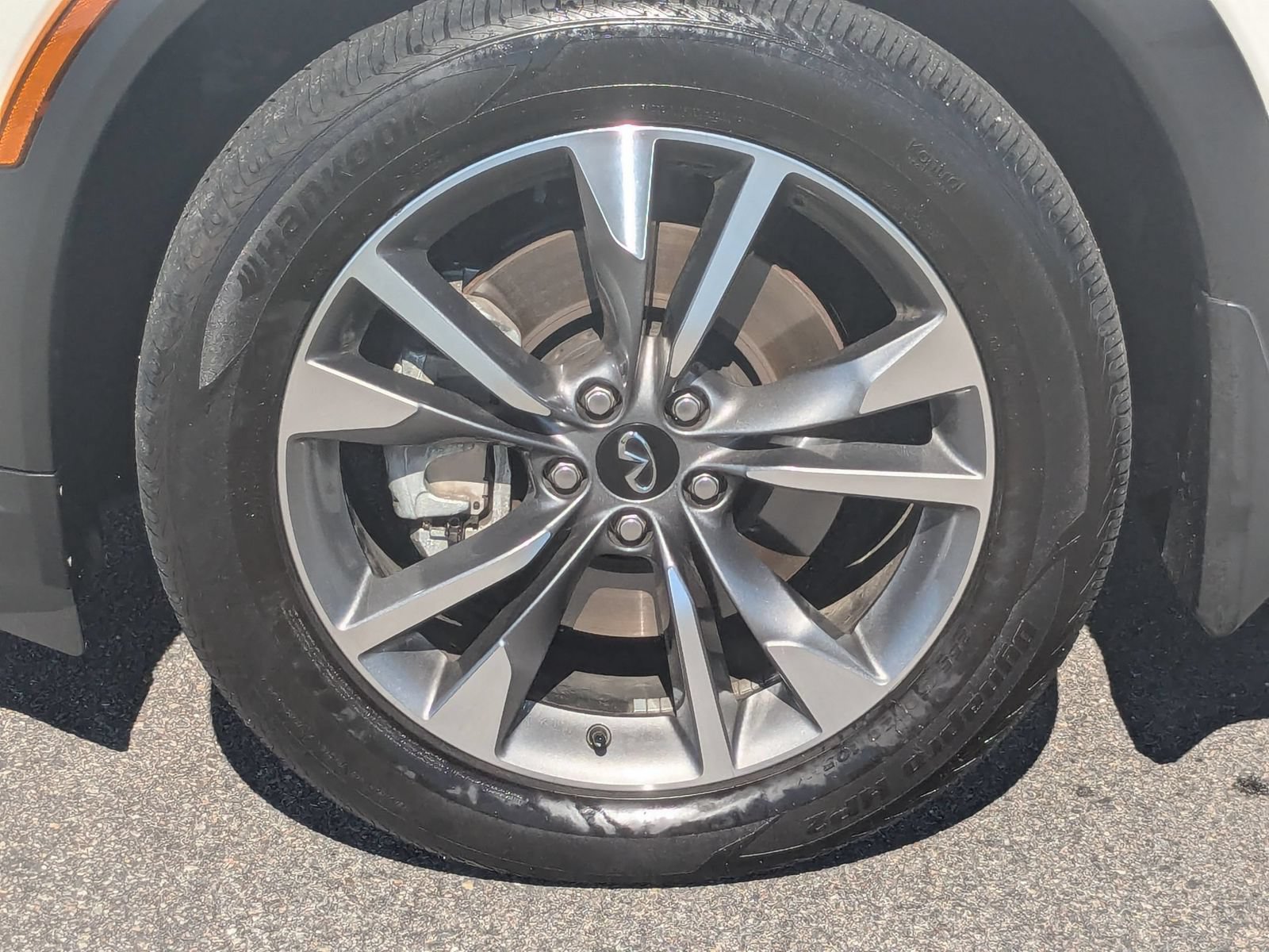 Used 2025 INFINITI QX60 Luxe AWD/4WD image 10
