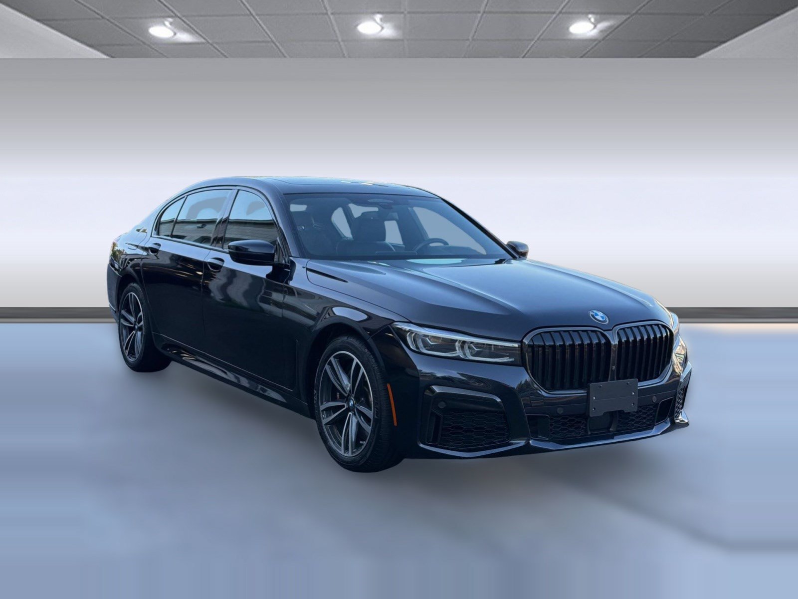 Used 2022 BMW 740i xDrive w/ M Sport Package AWD/4WD image 7