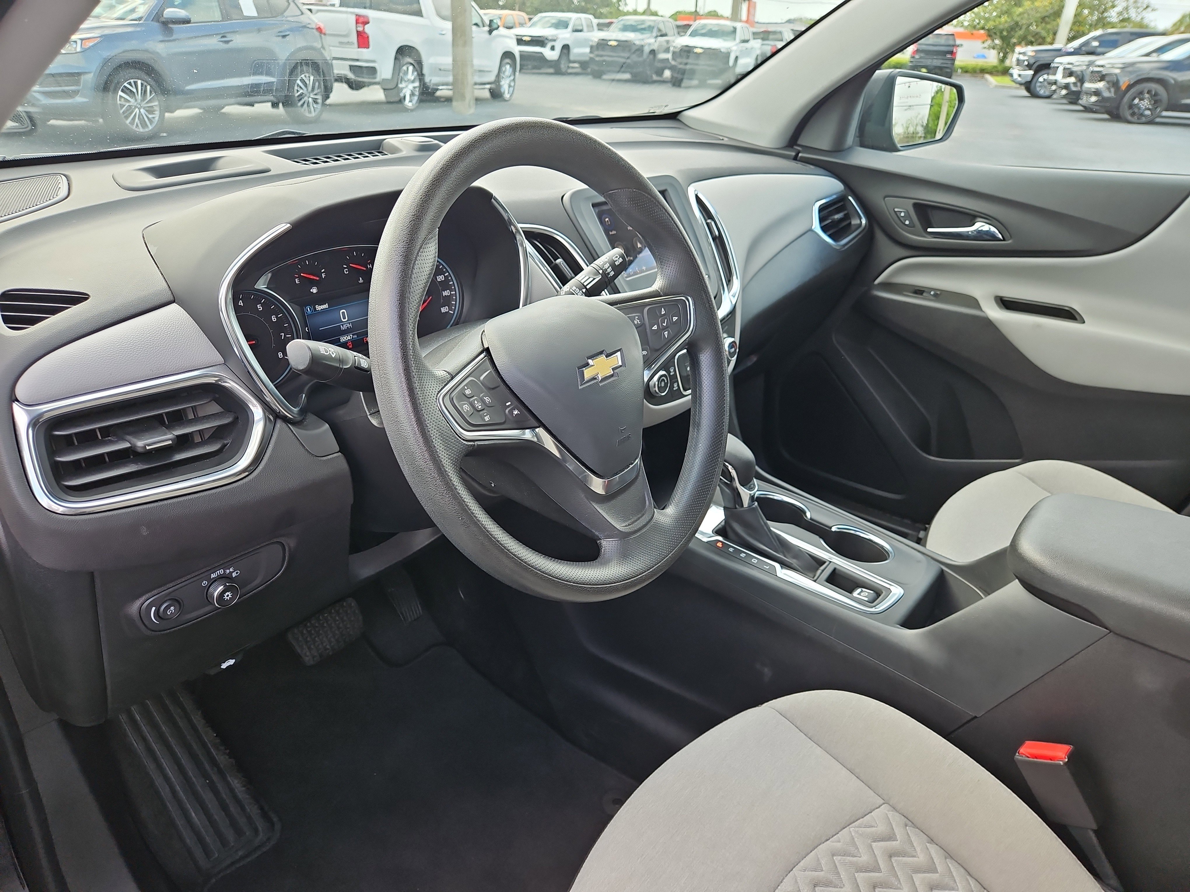 Used 2024 Chevrolet Equinox LS w/ LS Convenience Package FWD image 13