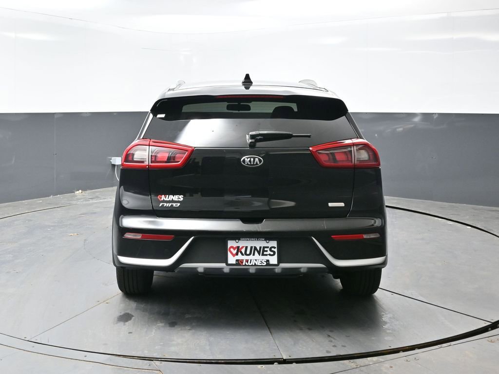 Used 2017 Kia Niro LX image 10