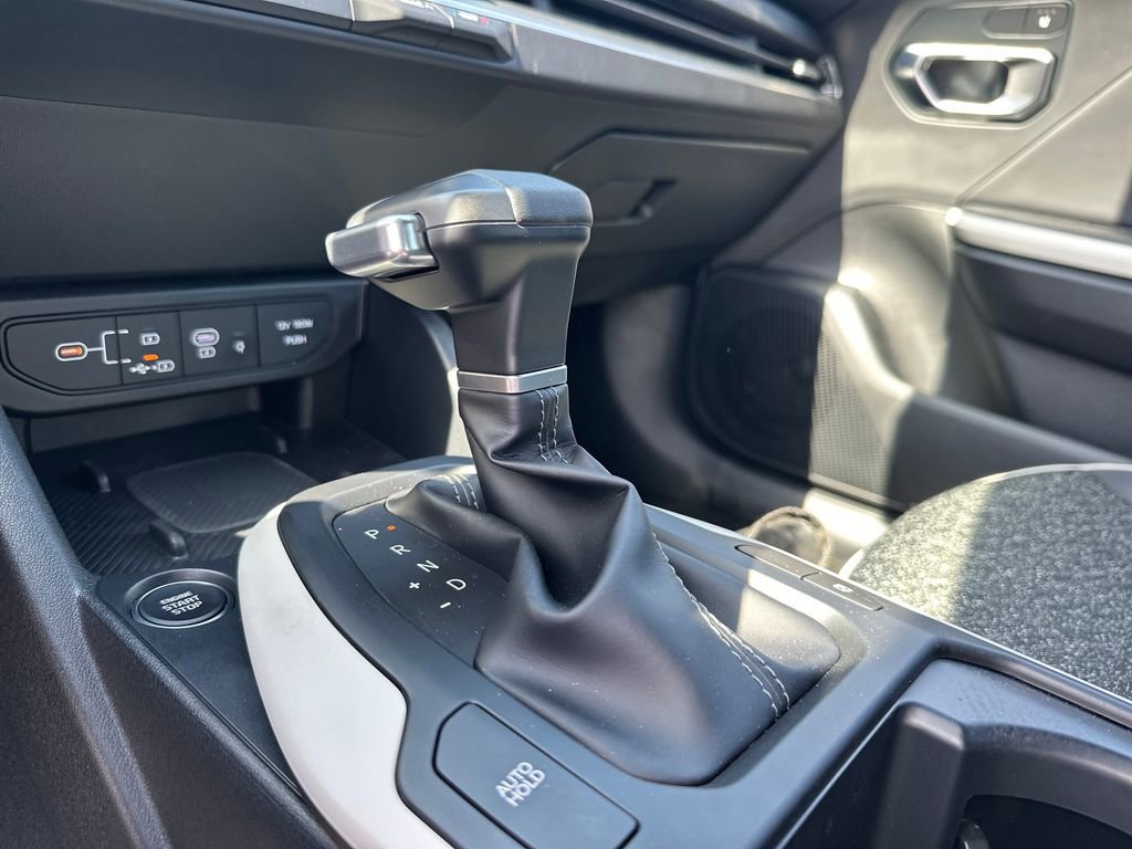 Used 2025 Kia K4 GT-Line w/ GT-Line Sunroof Package image 18