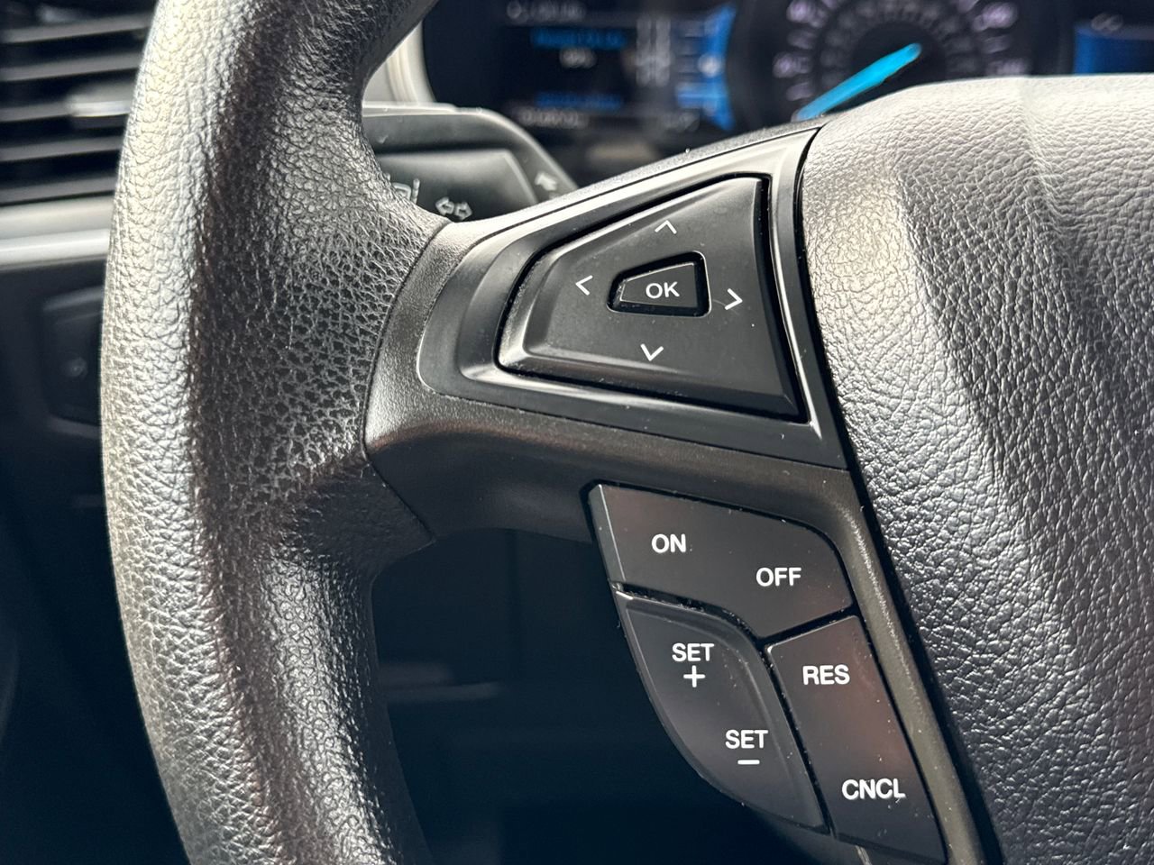Used 2022 Ford Edge SE AWD/4WD image 27