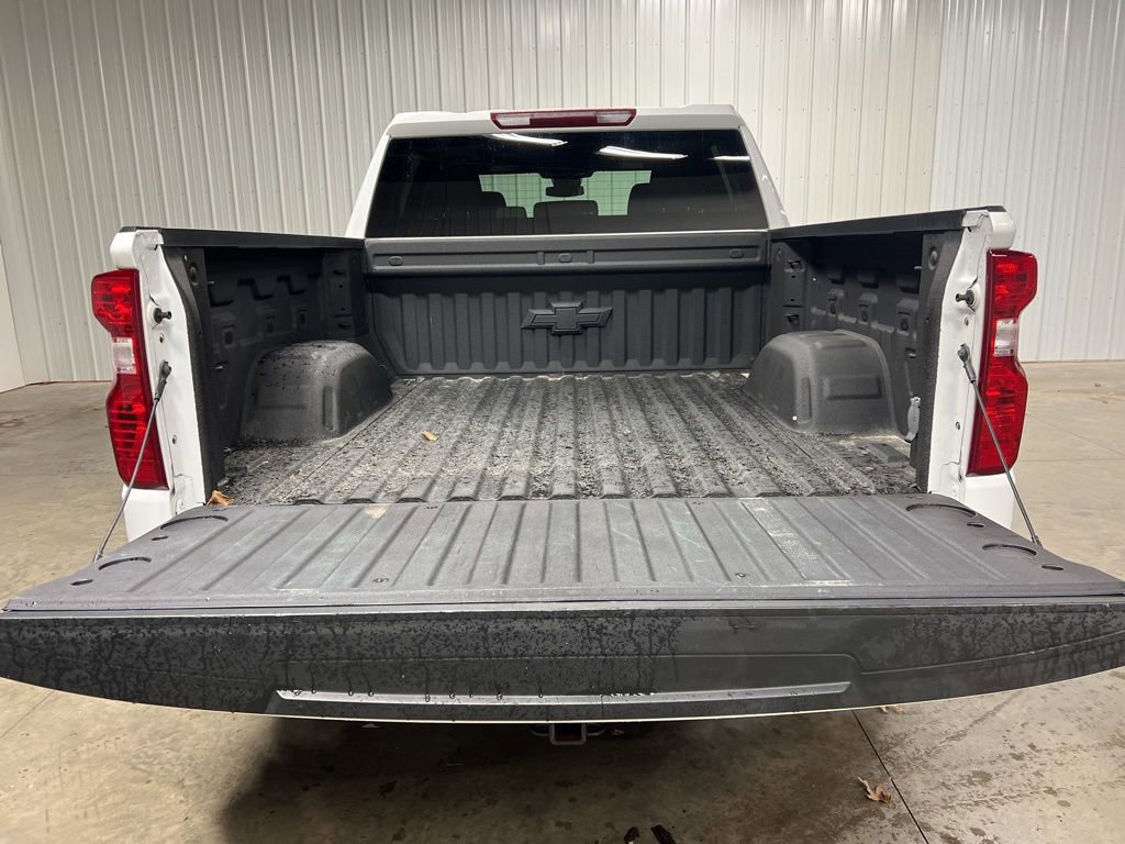 Certified 2023 Chevrolet Silverado 1500 LT w/ Z71 Off-Road Package image 6