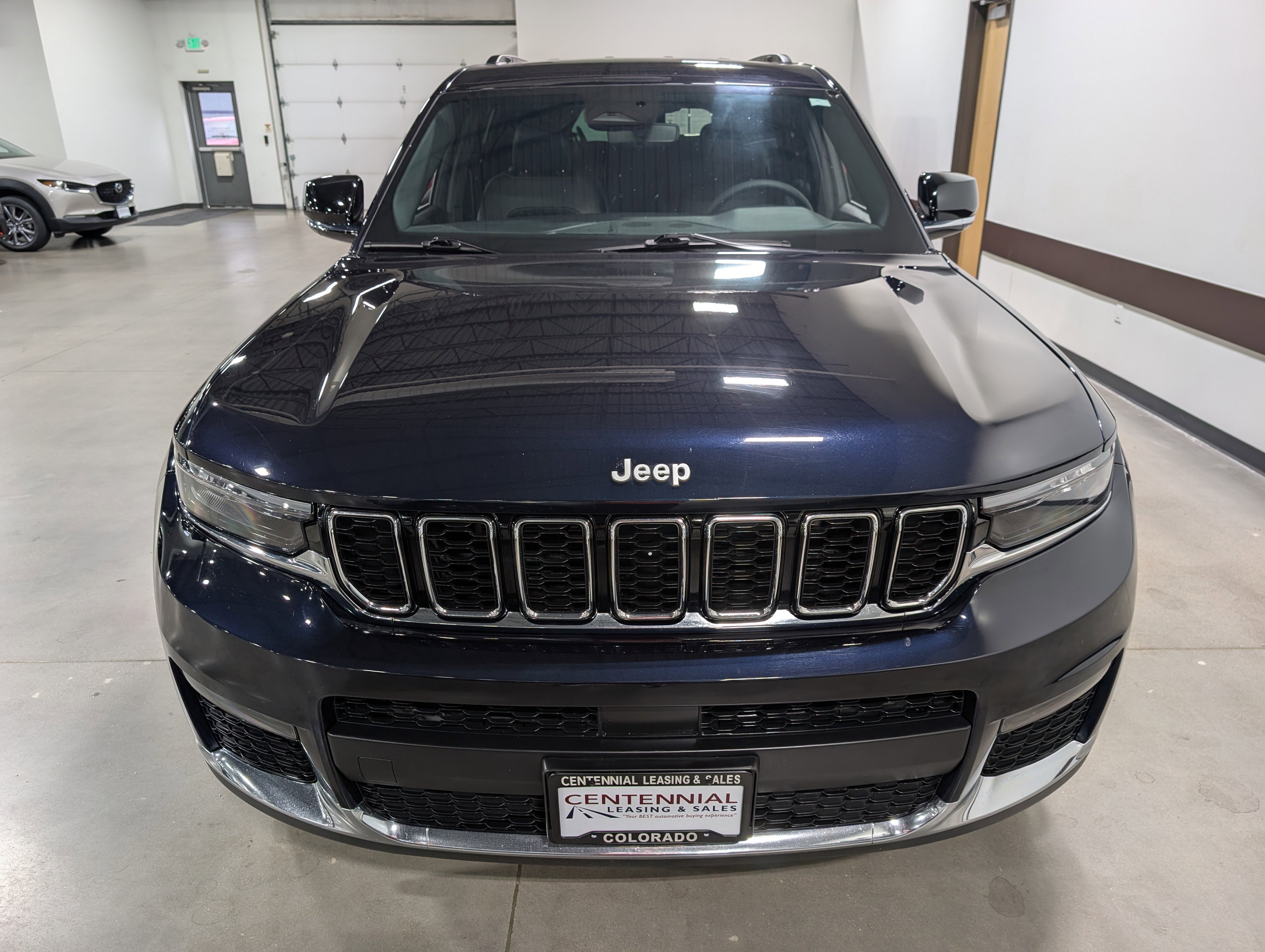 Used 2024 Jeep Grand Cherokee L Limited w/ Trailer Tow Package image 2