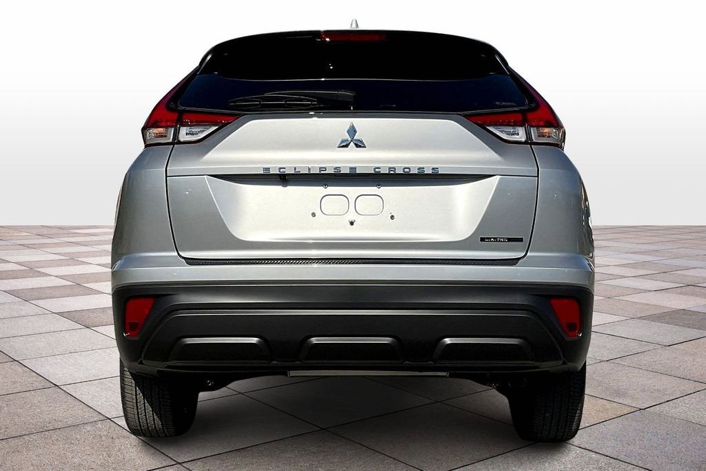 New 2026 Mitsubishi Eclipse Cross LE image 4