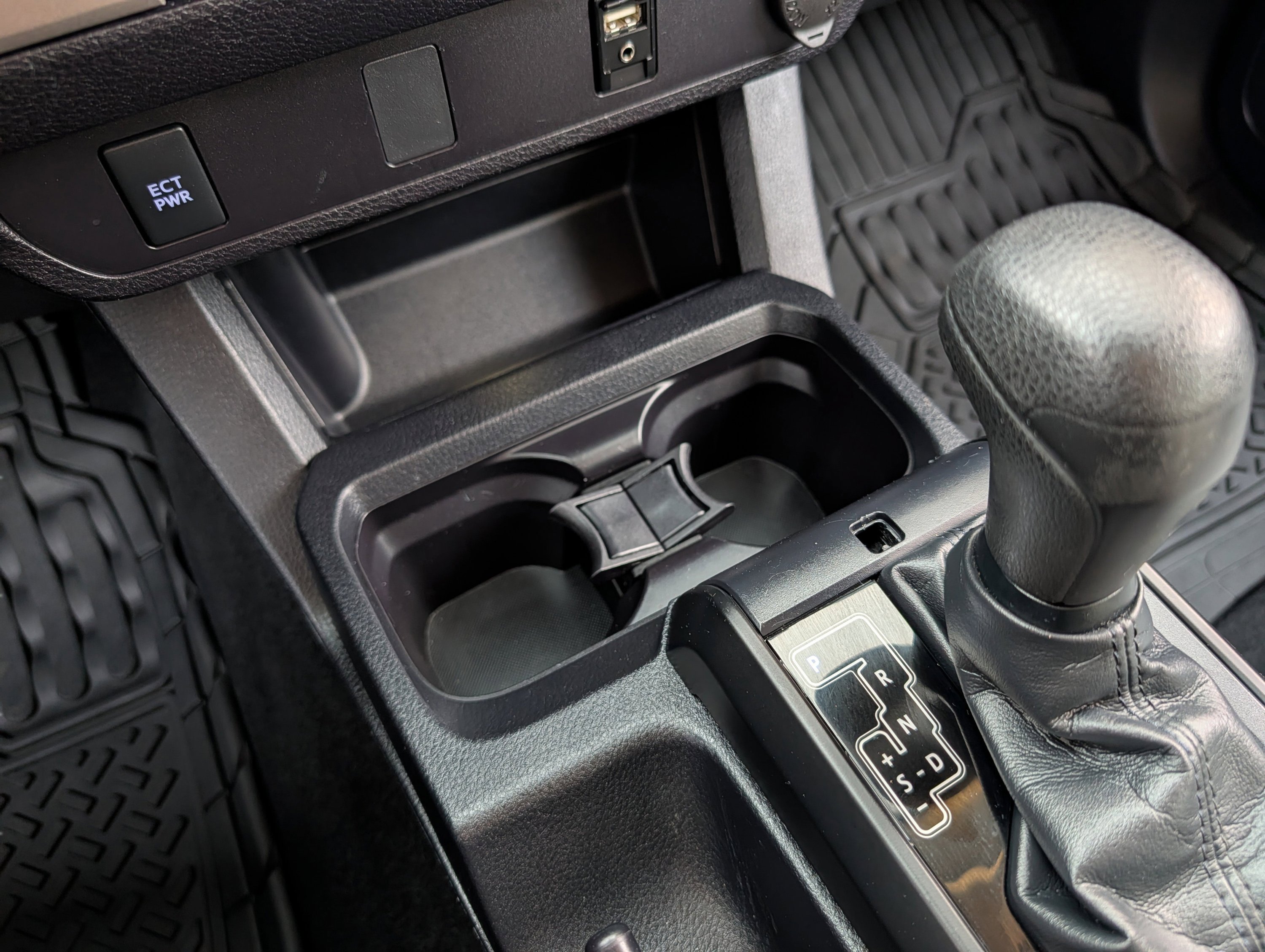 Used 2019 Toyota Tacoma SR w/ SR Convenience Package image 47