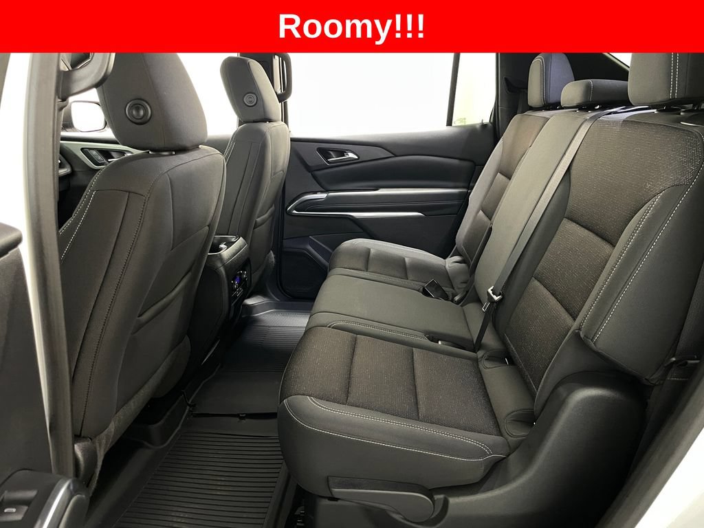 Certified 2024 Chevrolet Traverse LT FWD image 9