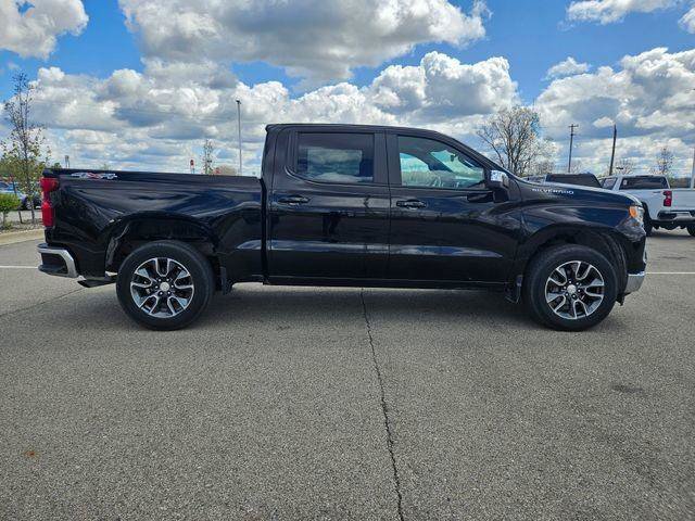 Used 2024 Chevrolet Silverado 1500 LT AWD/4WD image 8