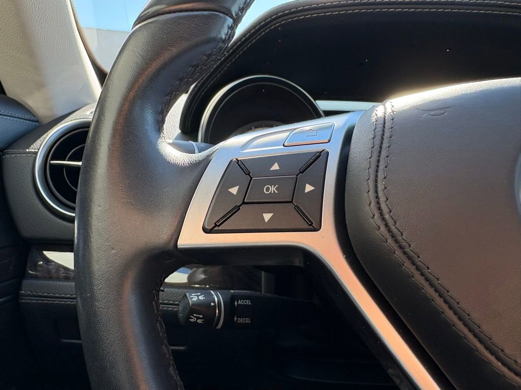 Used 2013 Mercedes-Benz SL 550 image 18