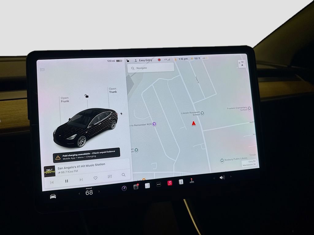 Used 2020 Tesla Model 3 Standard Range Plus image 15