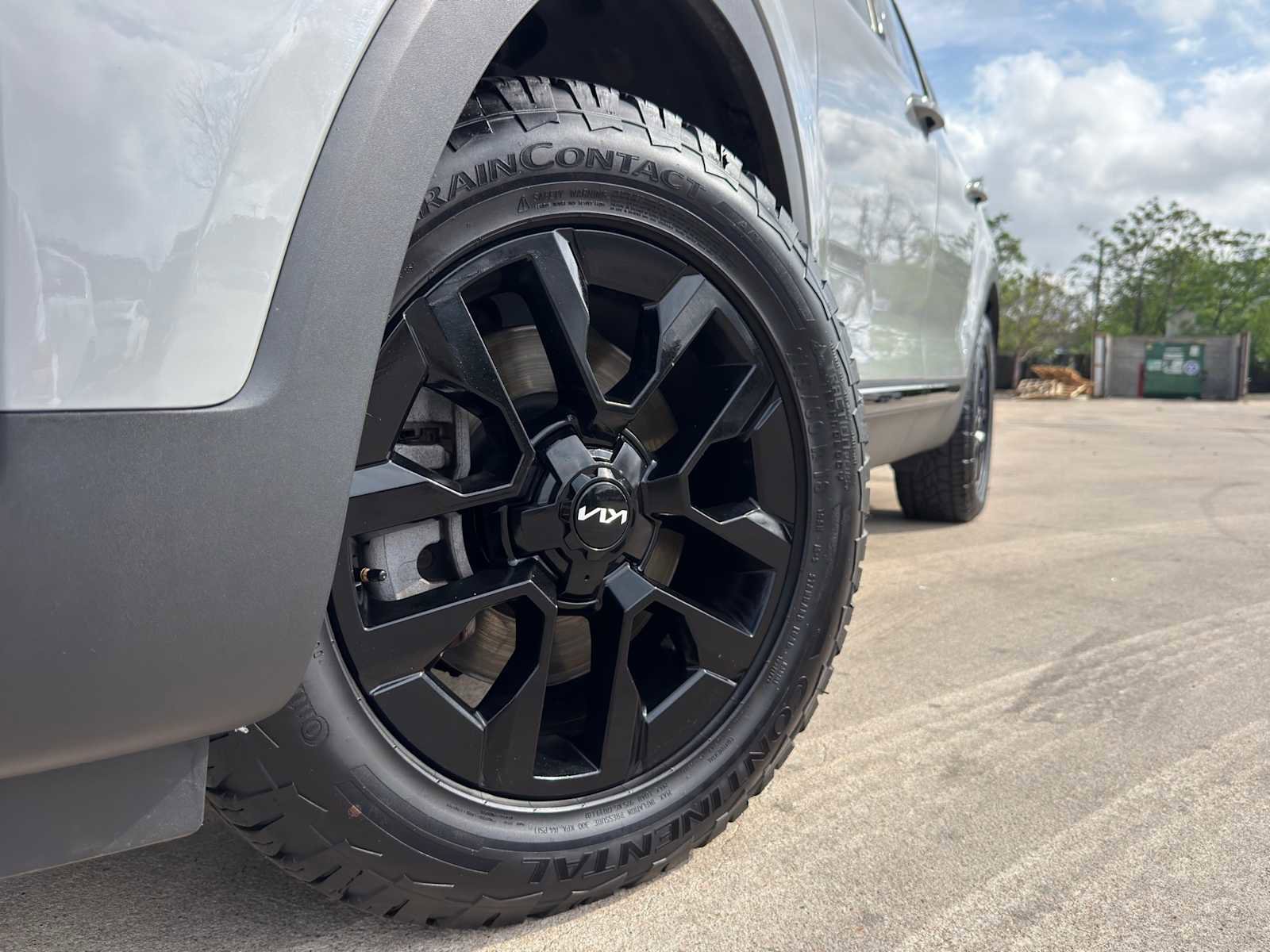 Certified 2024 Kia Telluride SX Prestige X-Pro image 4