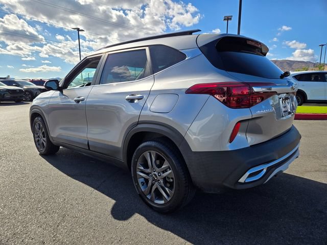 Used 2021 Kia Seltos S FWD image 4