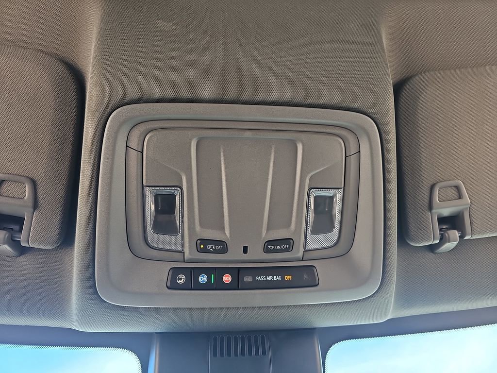 Used 2022 Chevrolet Silverado 1500 LT RWD image 30