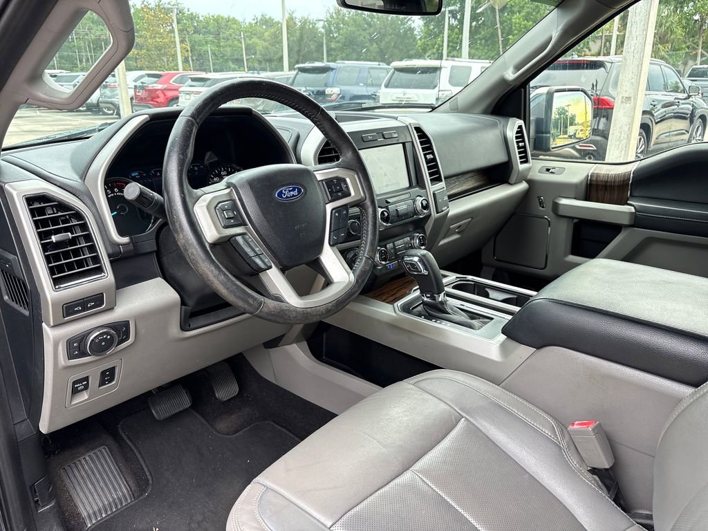 Used 2019 Ford F150 Lariat w/ Equipment Group 502A Luxury AWD/4WD image 6