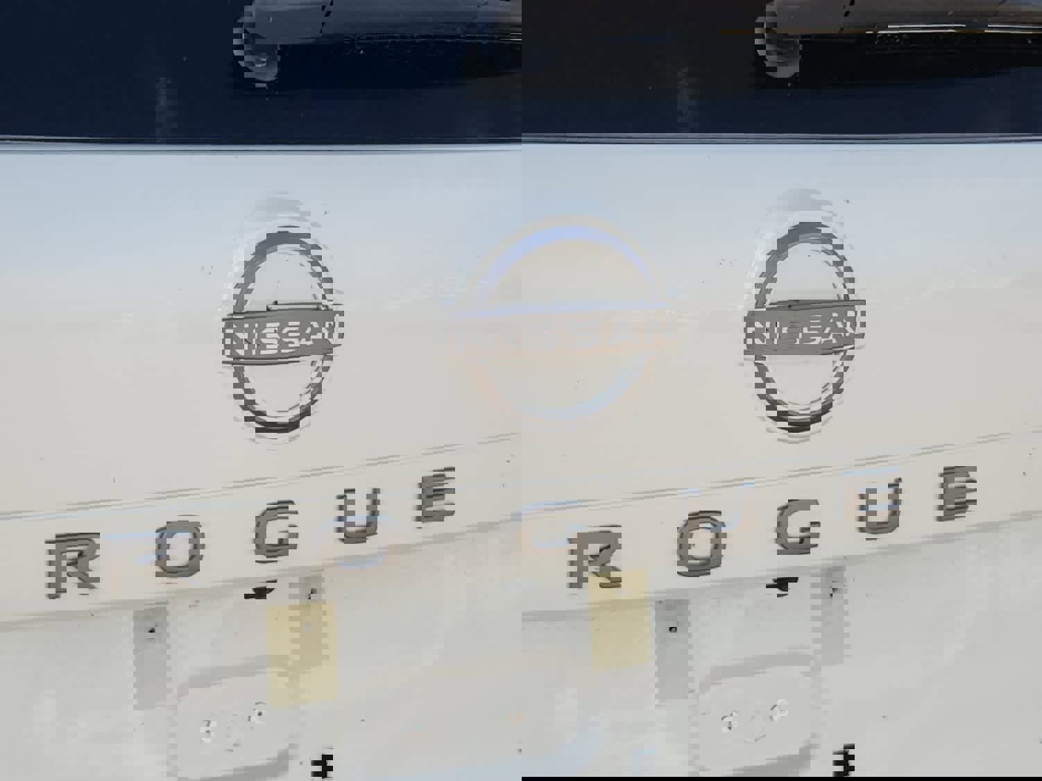 New 2026 Nissan Rogue SV image 19