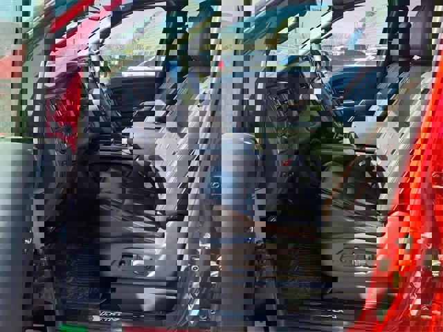 Used 2023 Nissan Titan PRO-4X w/ Pro-4x Convenience Package image 13