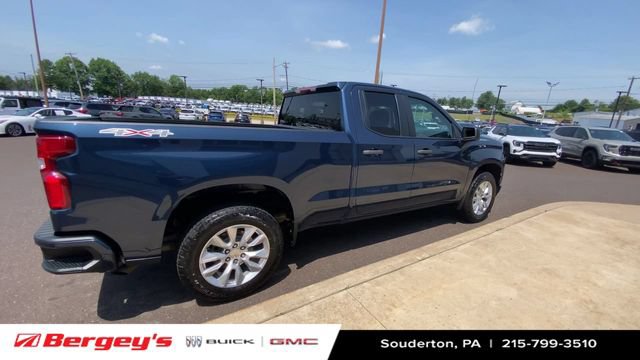 Certified 2022 Chevrolet Silverado 1500 Custom AWD/4WD image 10