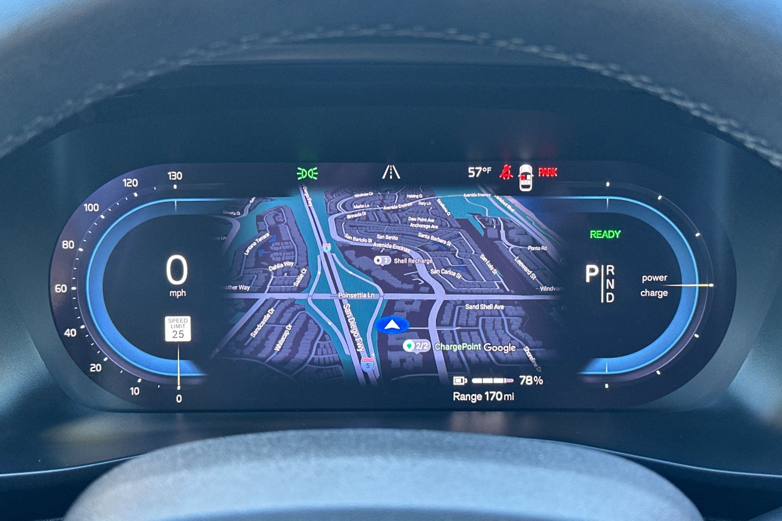 Certified 2023 Volvo XC40 Recharge Core image 29