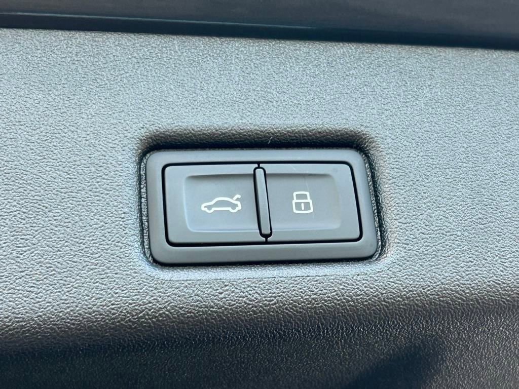 New 2025 Audi Q5 Premium Plus image 54
