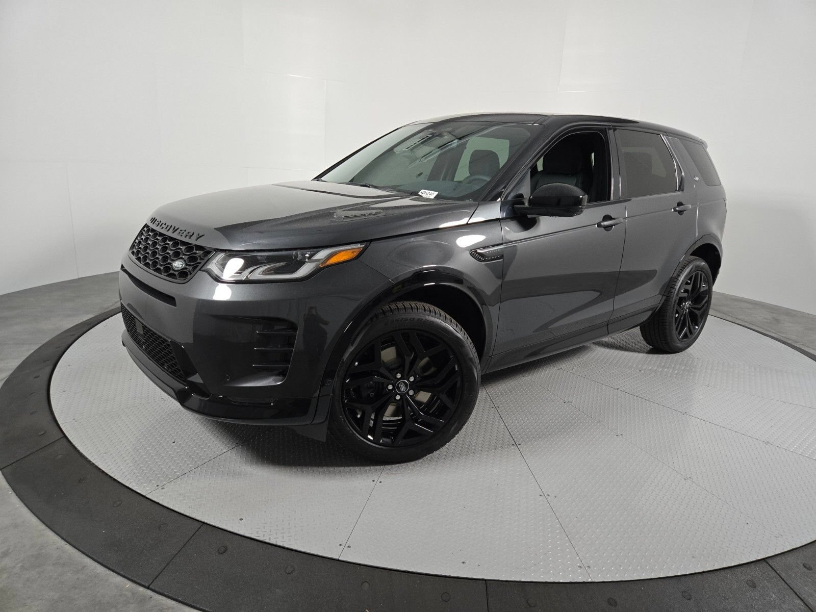 New 2026 Land Rover Discovery Sport Landmark