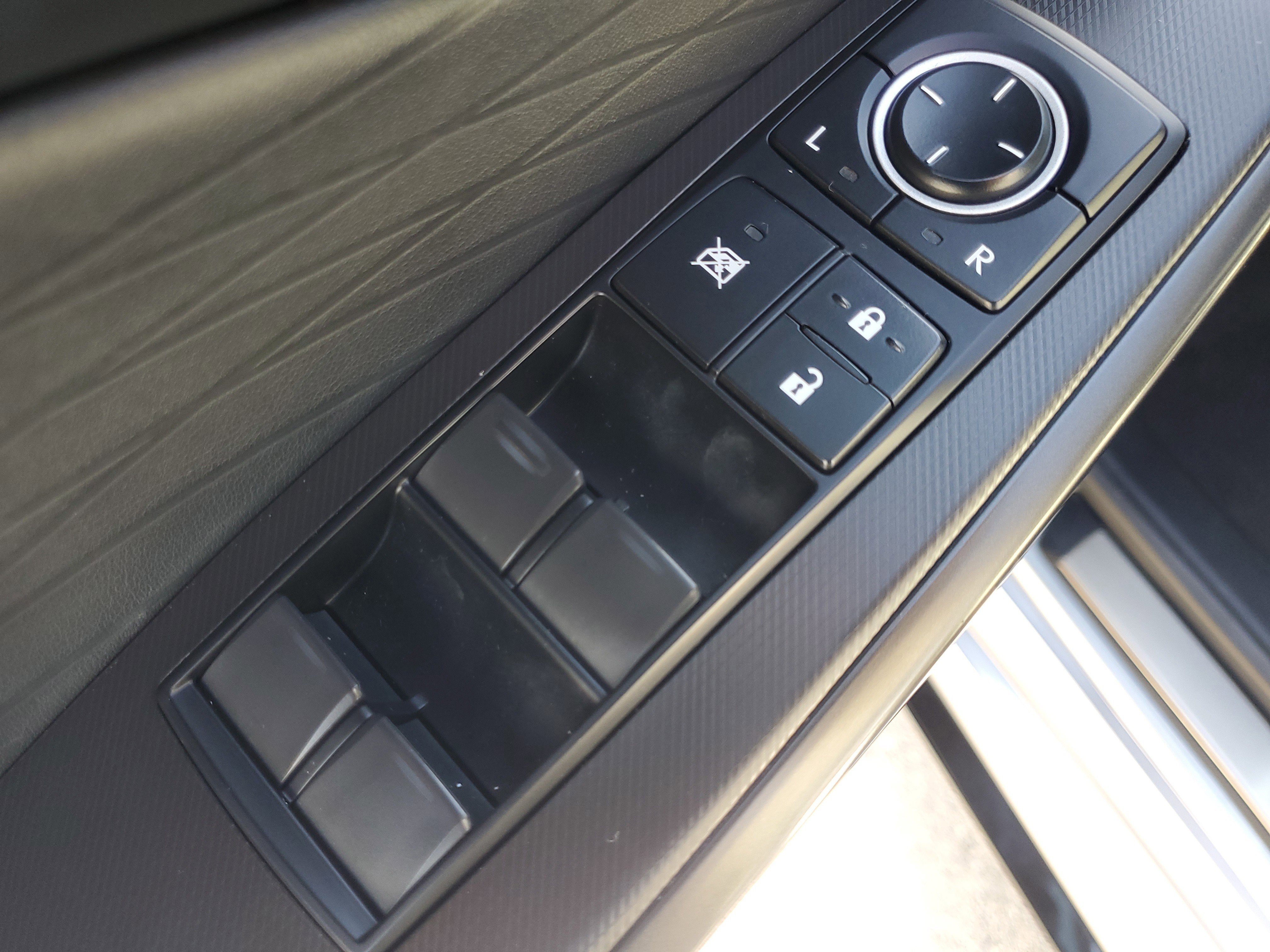 Used 2023 Lexus IS 350 F Sport image 24