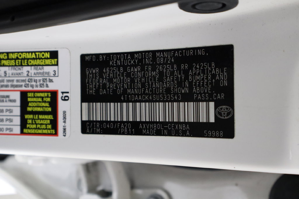 Used 2025 Toyota Camry LE FWD image 39
