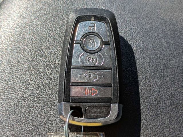 Certified 2017 Ford Edge SEL w/ Equipment Group 201A FWD image 29