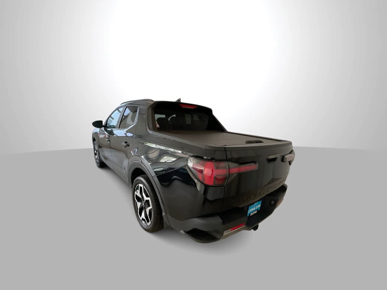 Used 2022 Hyundai Santa Cruz Limited AWD/4WD image 6